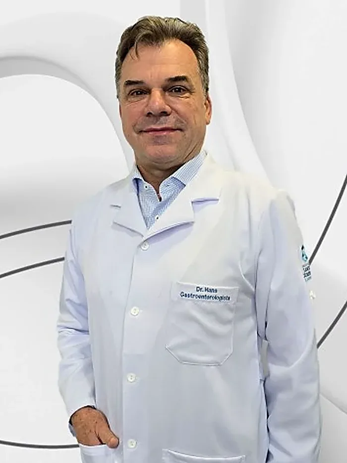 Dr. Hans Roman Wulf VieiraDiretor Técnico · Gastroenterologista e Endoscopista Digestivo
